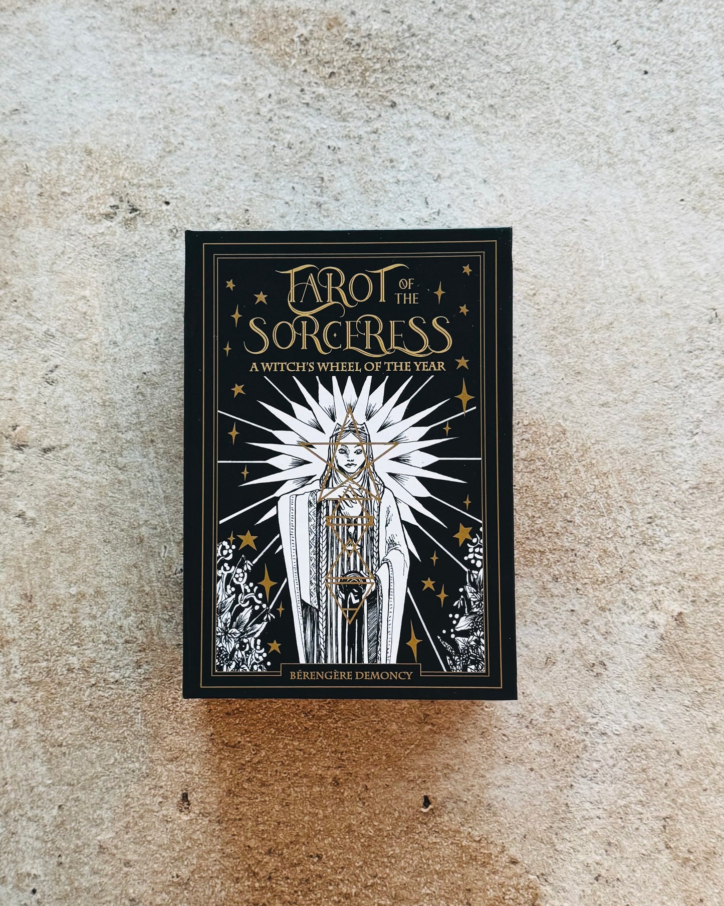 ORACLE SPIL TAROT SORCERESS