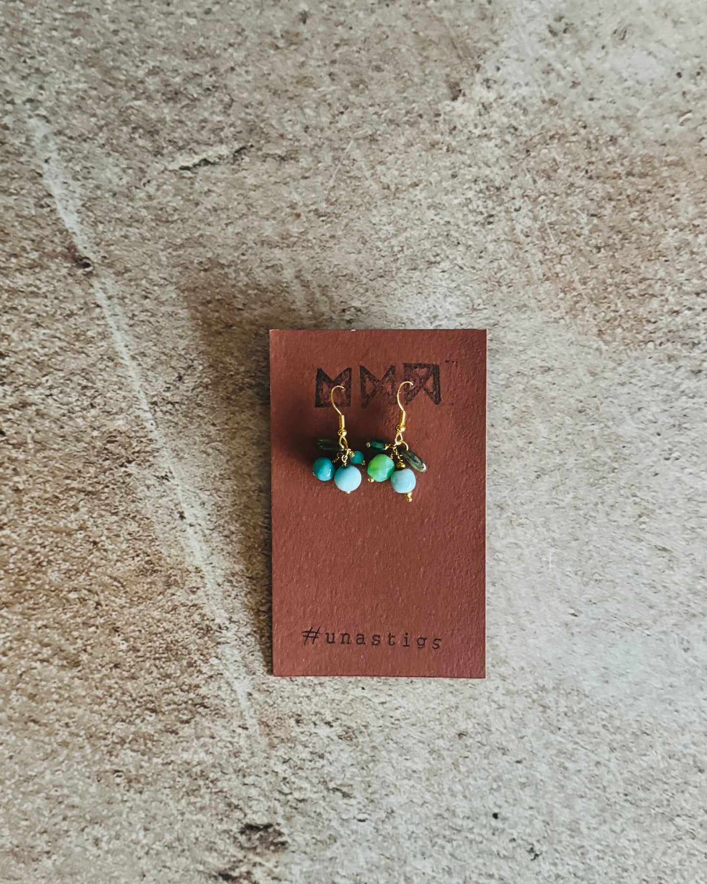 EYRNALOKKAR Una Stigs