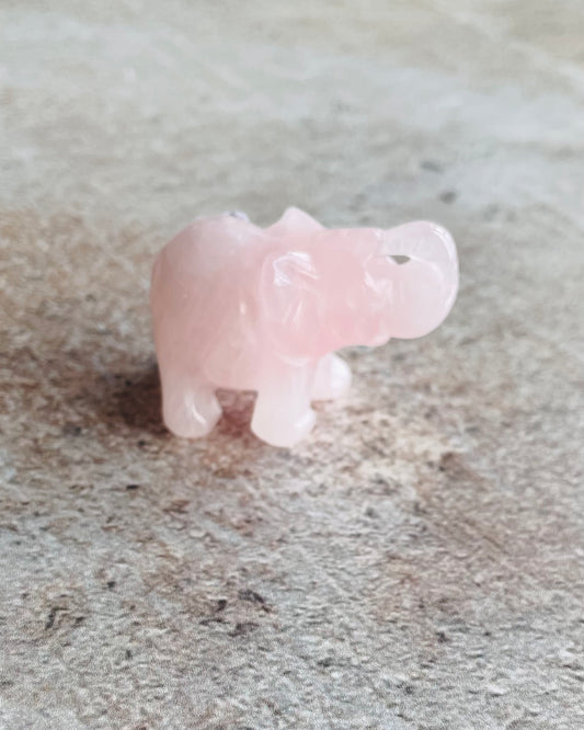 Kristall Rose Quartz (Hand Carved Elephant)