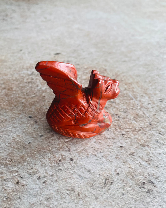 Kristall Red Jasper (Hand Carved Dragon)